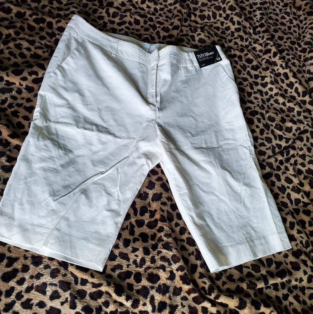 NY&CO Linen Bermuda Shorts